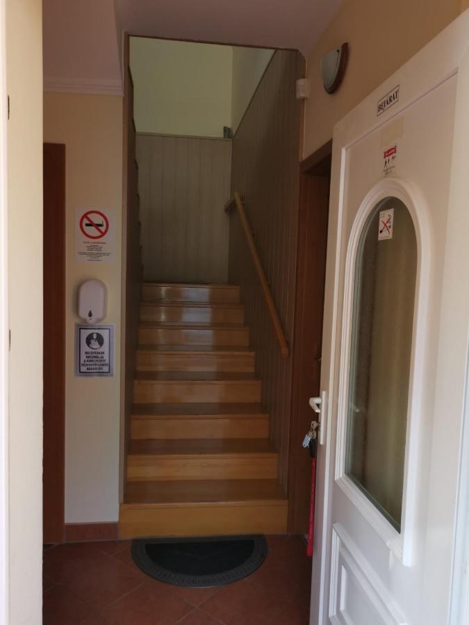 Harmonia Panzio Hotel Sárospatak Екстериор снимка