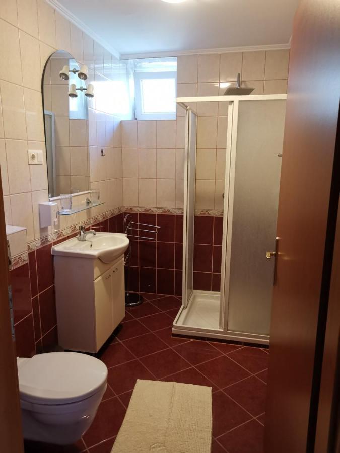 Harmonia Panzio Hotel Sárospatak Екстериор снимка