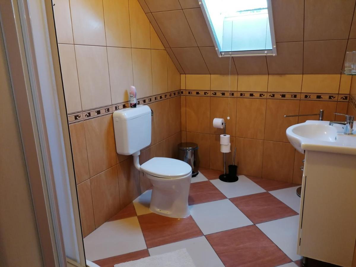 Harmonia Panzio Hotel Sárospatak Екстериор снимка