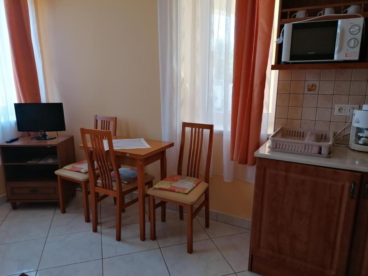 Harmonia Panzio Hotel Sárospatak Екстериор снимка
